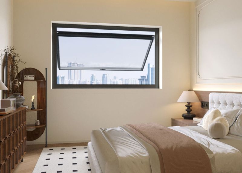 VLX · 80 Awning Window